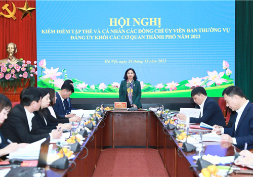 Chiều 26-12, Đảng ủy Khối các cơ quan thành phố Hà Nội đã tổ chức hội nghị kiểm điểm tập thể Ban Thường vụ Đảng ủy Khối năm 2023. Ủy viên Trung ương Đảng, Phó Bí thư Thường trực Thành ủy Nguyễn Thị Tuyến dự và chỉ đạo hội nghị. Cùng dự có đại diện lãnh đạo các ban Đảng Thành ủy.