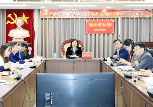 Sáng 17-2, Ban Tổ chức Trung ương tổ chức hội nghị trực tuyến quán triệt, triển khai thực hiện các văn bản mới ban hành của Trung ương về công tác tổ chức xây dựng Đảng.