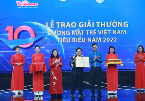 Tối 23-3, Trung ương Đoàn, Quỹ Hỗ trợ Tài năng trẻ Việt Nam tổ chức lễ trao Giải thưởng gương mặt trẻ Việt Nam tiêu biểu năm 2022.