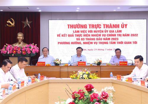 Sáng 24-3, dưới sự chủ trì của đồng chí Đinh Tiến Dũng, Ủy viên Bộ Chính trị, Bí thư Thành ủy, Trưởng đoàn đại biểu Quốc hội thành phố Hà Nội, Thường trực Thành ủy đã làm việc với huyện Gia Lâm về kết quả thực hiện nhiệm vụ chính trị năm 2022, 3 tháng đầu năm 2023 và phương hướng, nhiệm vụ trọng tâm trong thời gian tới.