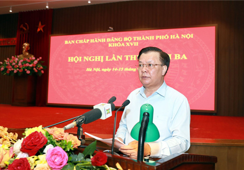 Sáng 14-6, phát biểu khai mạc Hội nghị lần thứ mười ba, Ban Chấp hành Đảng bộ thành phố Hà Nội khóa XVII, Ủy viên Bộ Chính trị, Bí thư Thành ủy, Trưởng đoàn đại biểu Quốc hội thành phố Đinh Tiến Dũng cho biết: Tính đến cuối nhiệm kỳ, ước tính 14/20 chỉ tiêu đạt và vượt theo kế hoạch đề ra; 6/20 chỉ tiêu rất khó khăn, trong đó có tốc độ tăng trưởng GRDP.